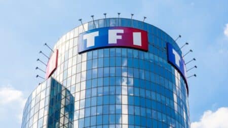 TF1