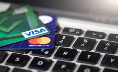Visa et Mastercard